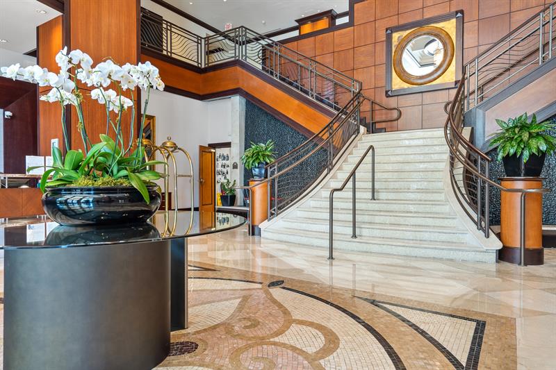 Image 41 of 47 For 610 Las Olas Blvd  1620n