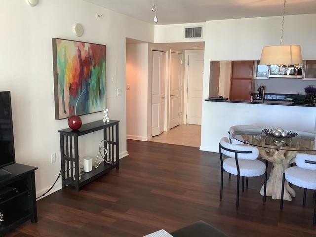 Image 7 of 47 For 610 Las Olas Blvd  1620n