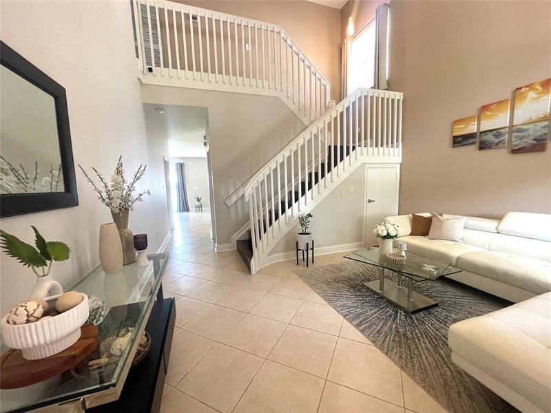 Image 3 of 24 For 15552 54th Ct