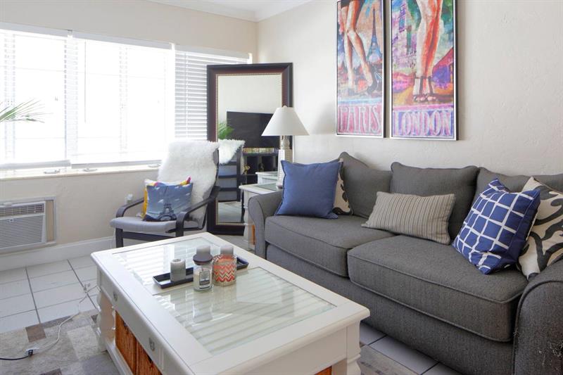 Image 3 of 11 For 840 80th St  4