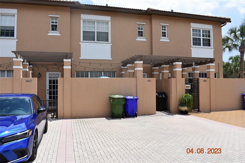 Details for 14631 11th Ct, Pembroke Pines, FL 33027