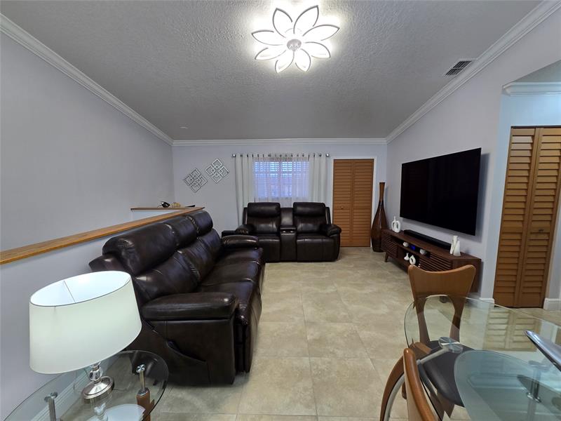 Image 18 of 45 For 7811 36th Ave  202