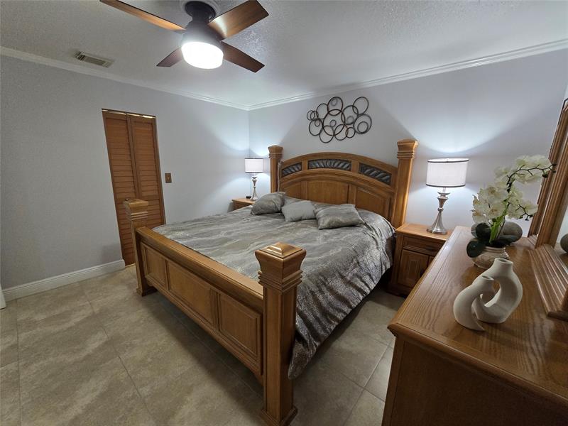 Image 26 of 45 For 7811 36th Ave  202