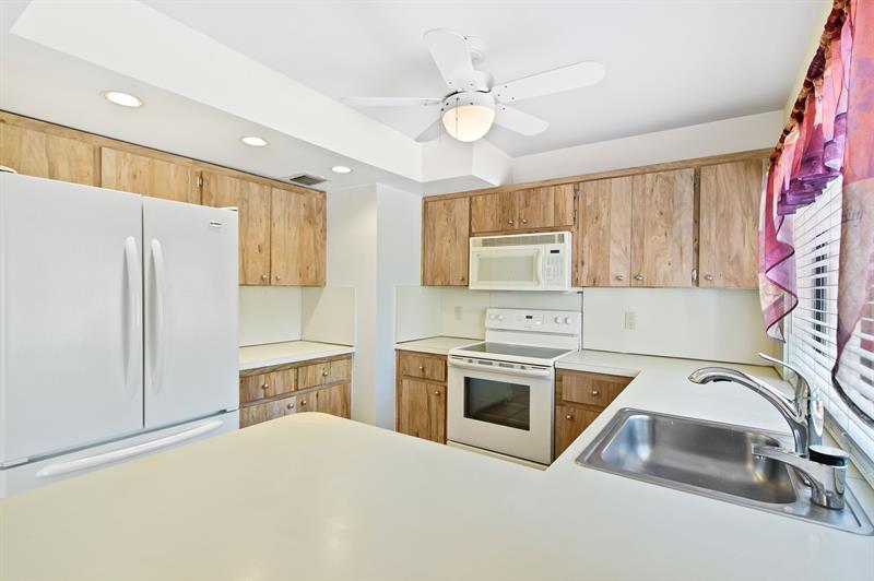 Image 15 of 25 For 3012 Willow Ln  263