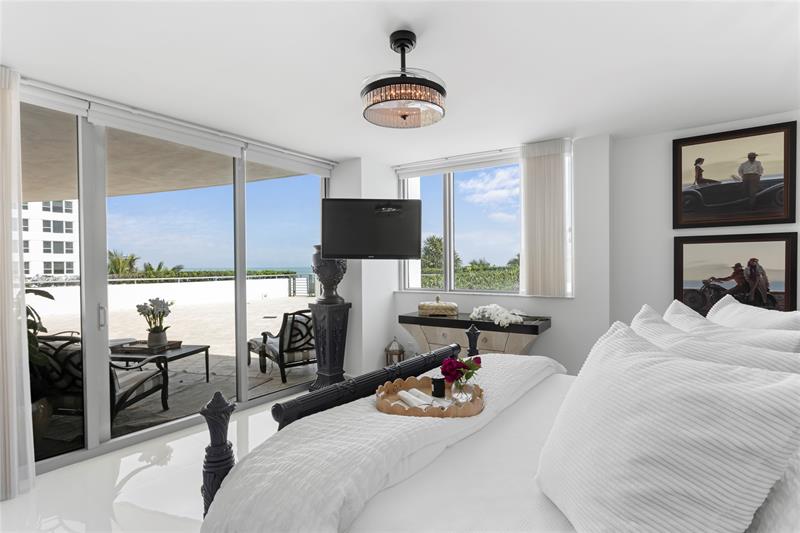 Image 13 of 28 For 3535 Ocean Dr  402
