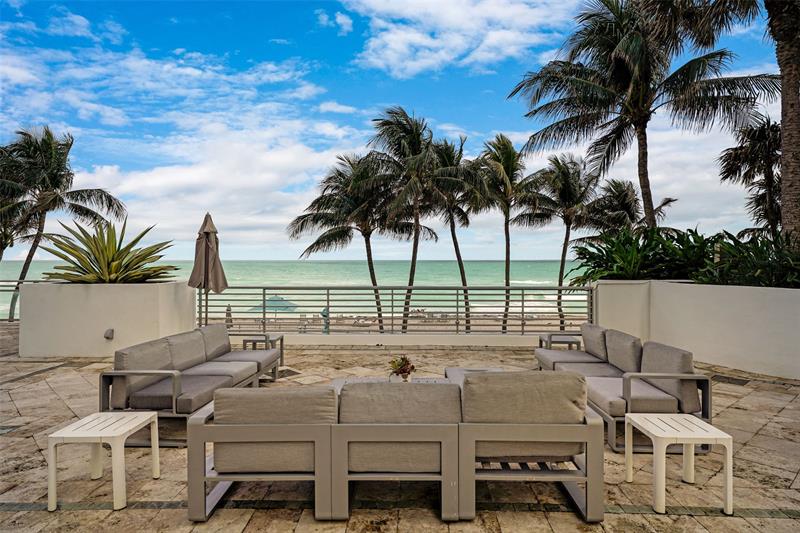 Image 5 of 28 For 3535 Ocean Dr  402