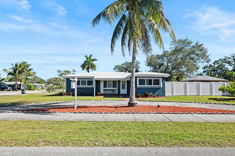 Details for 1900 33rd Ave, Fort Lauderdale, FL 33312
