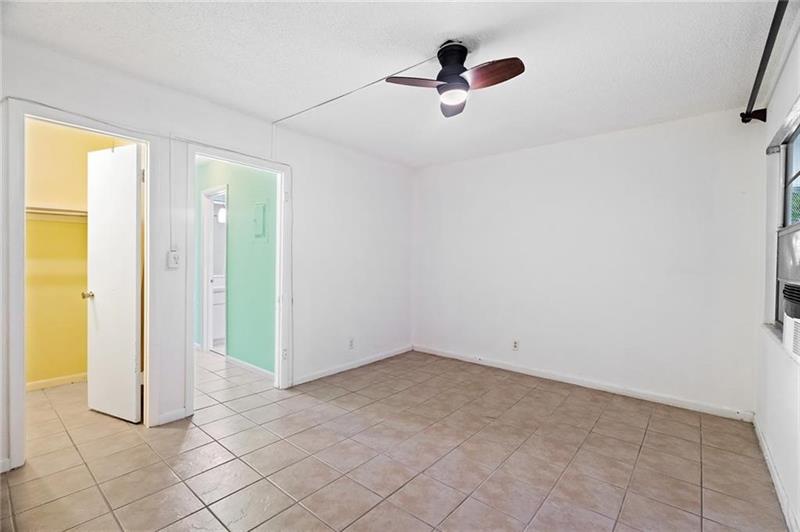 Image 7 of 12 For 1142 4th Ave  2