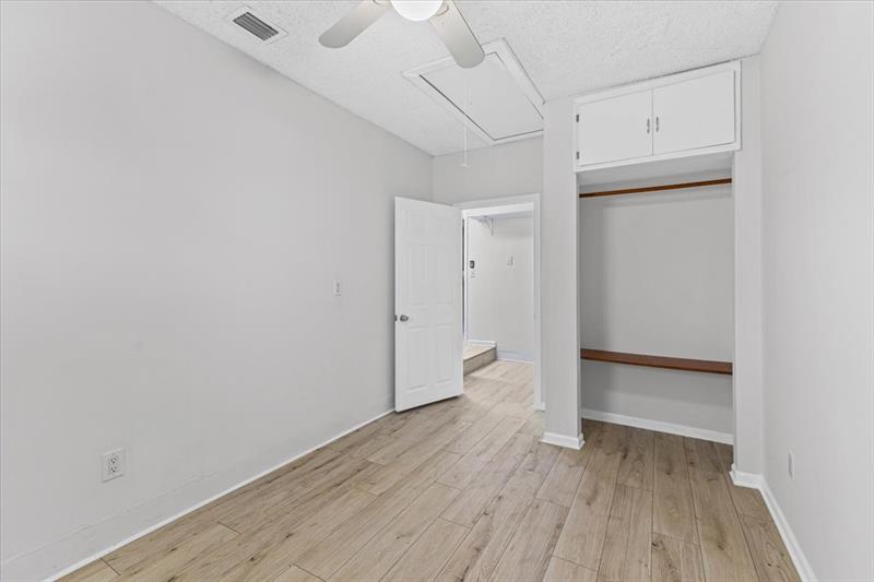 Image 32 of 57 For 5715 87th Avenue