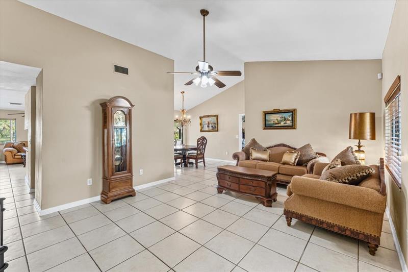 Image 5 of 57 For 5715 87th Avenue