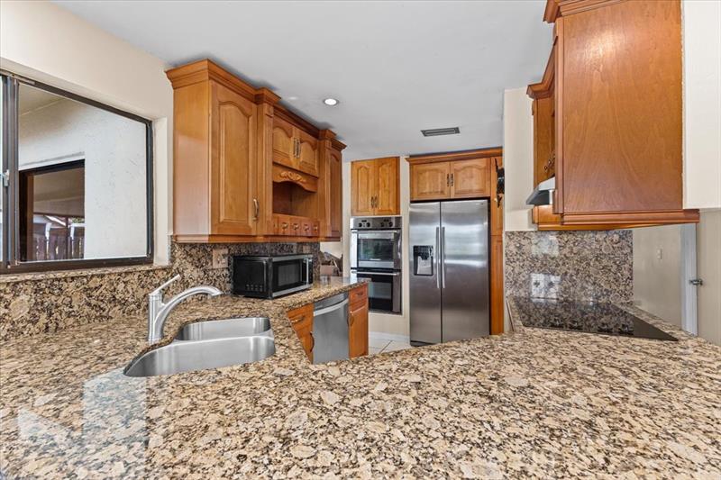 Image 8 of 57 For 5715 87th Avenue