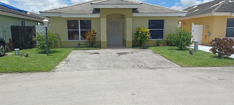 Listing Details for 18476 52nd Path, Miami Gardens, FL 33055