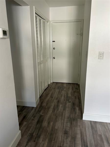 Image 11 of 11 For 1821 62nd St  303
