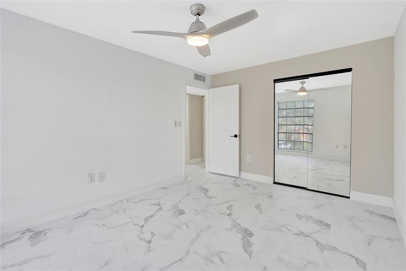 Image 15 of 19 For 7111 Miami Lakes Dr  N-6