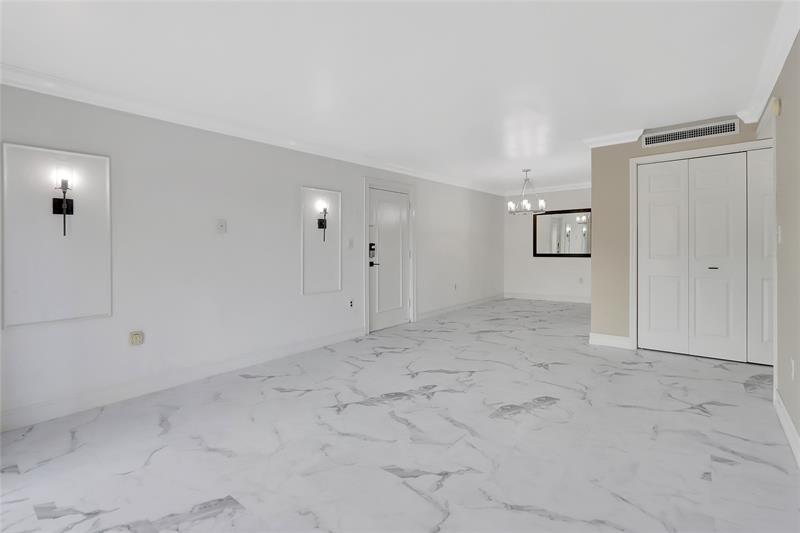 Image 5 of 19 For 7111 Miami Lakes Dr  N-6
