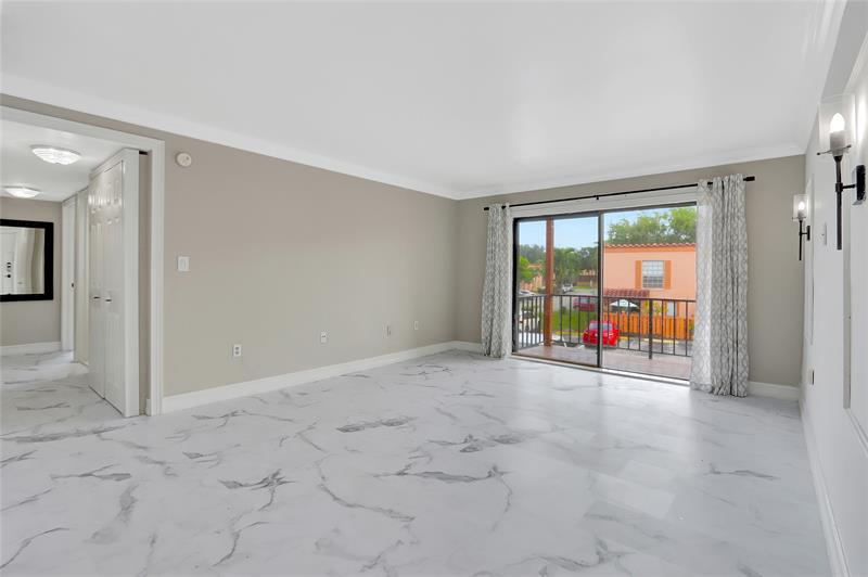 Image 9 of 19 For 7111 Miami Lakes Dr  N-6