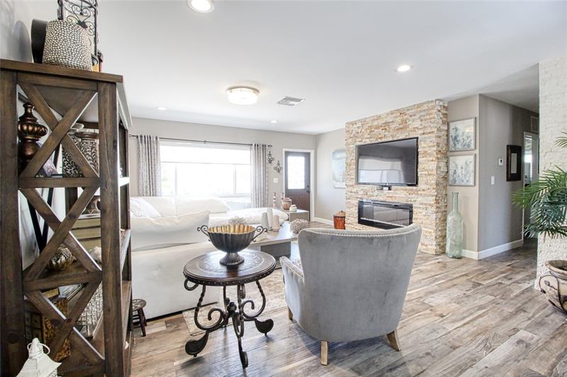 Image 12 of 27 For 2080 26th St