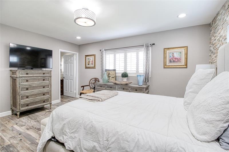 Image 22 of 27 For 2080 26th St