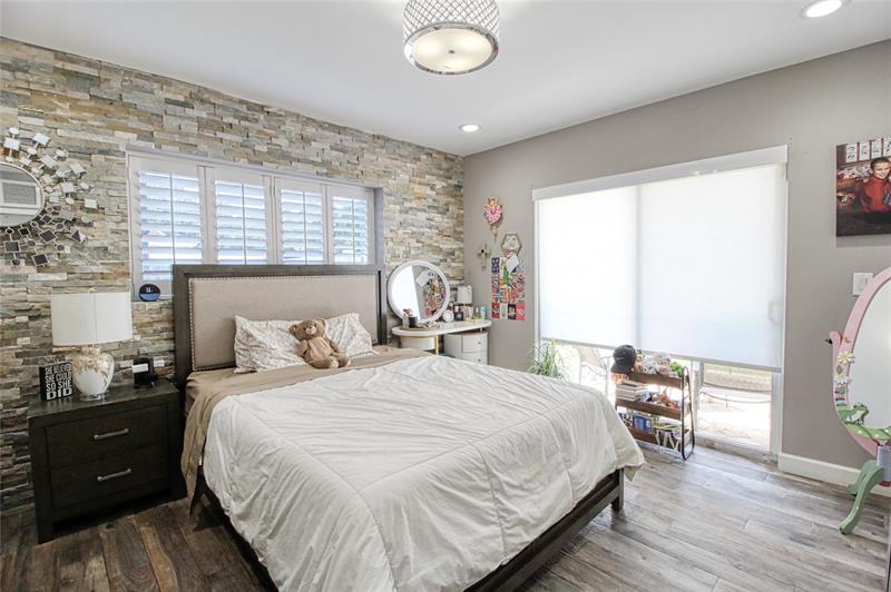 Image 24 of 27 For 2080 26th St