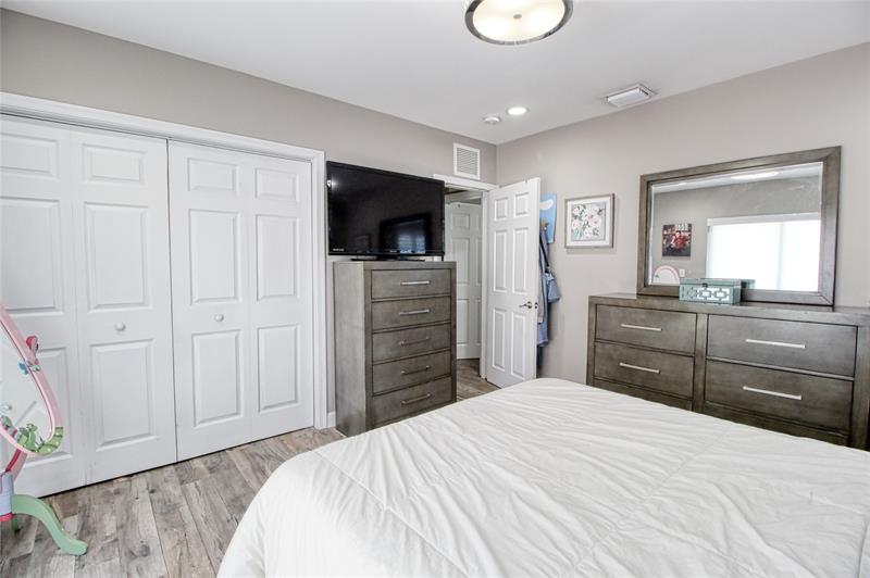 Image 25 of 27 For 2080 26th St