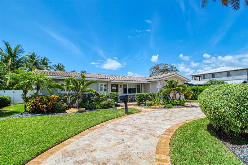 Image 4 of 27 For 2080 26th St