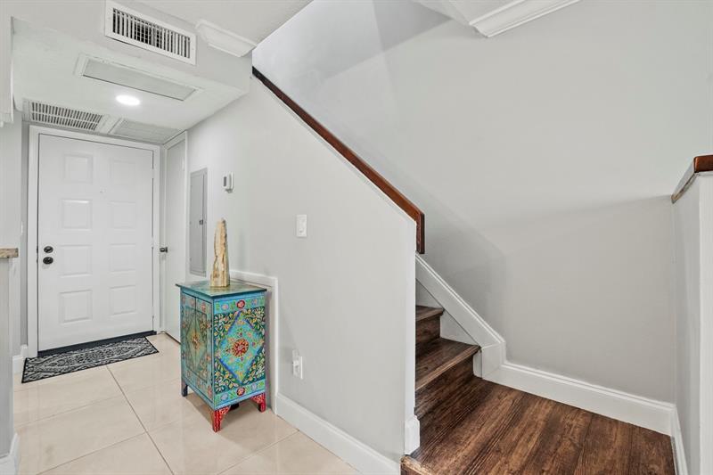 Image 13 of 24 For 11652 11th St