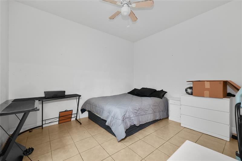 Image 17 of 27 For 1424 147th Ave  1424