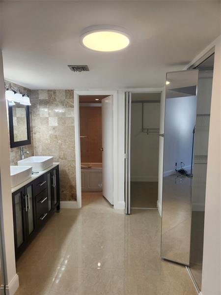 Image 22 of 22 For 20347 West Country Club Drive  Th 15
