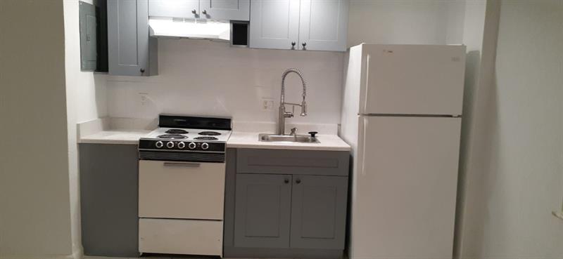 Image 4 of 11 For 1407 56th St  101e