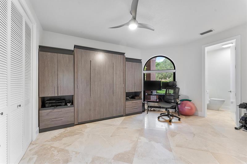 Image 24 of 49 For 1749 126th Dr