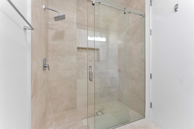 Image 26 of 49 For 1749 126th Dr