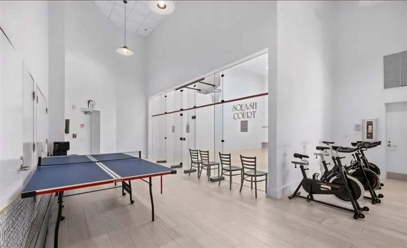 Image 40 of 46 For 16500 Collins Ave  356