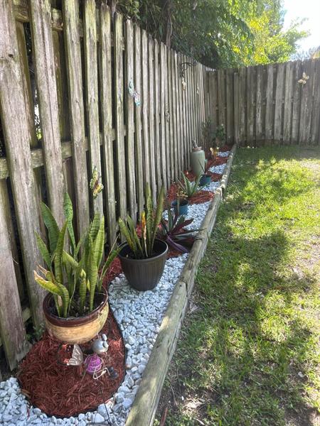 Image 5 of 17 For 7310 75th St  7310