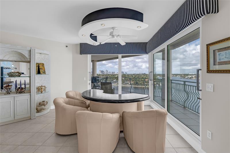 Image 14 of 39 For 301 Birch Rd  8n