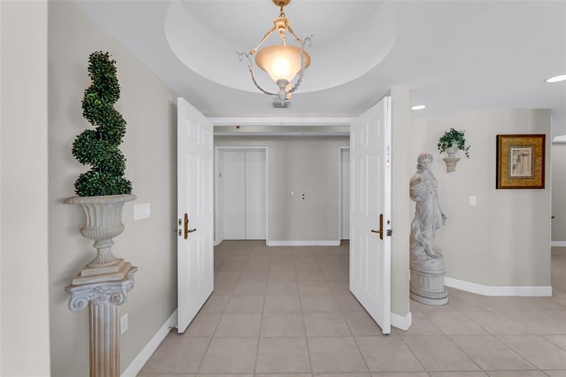 Image 17 of 39 For 301 Birch Rd  8n