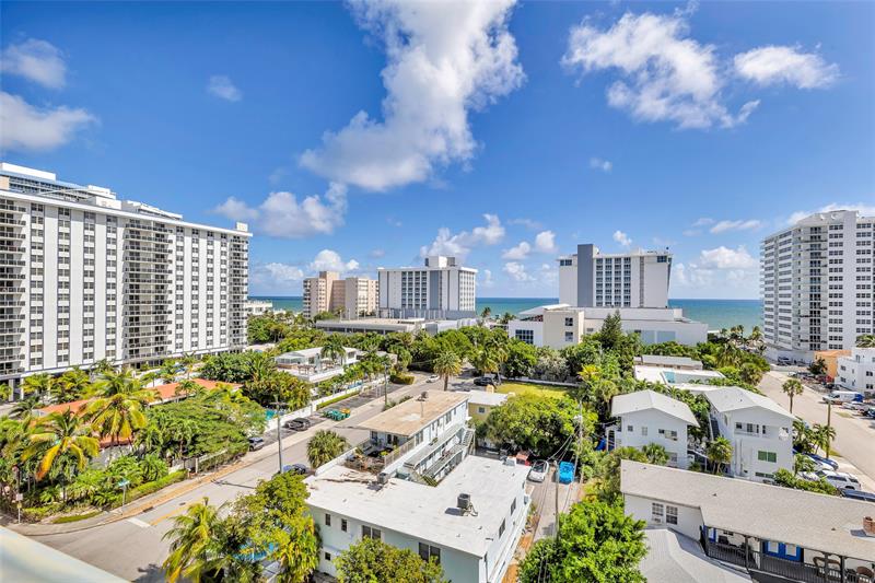 Image 20 of 39 For 301 Birch Rd  8n