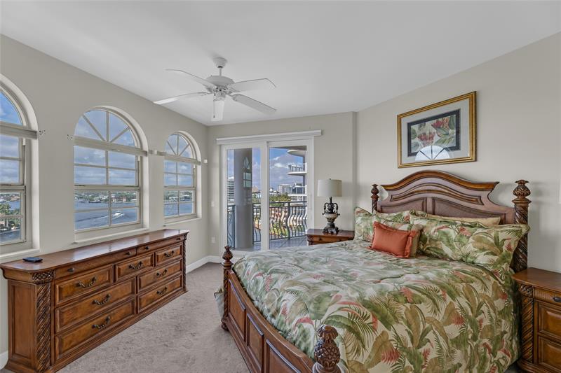 Image 23 of 39 For 301 Birch Rd  8n