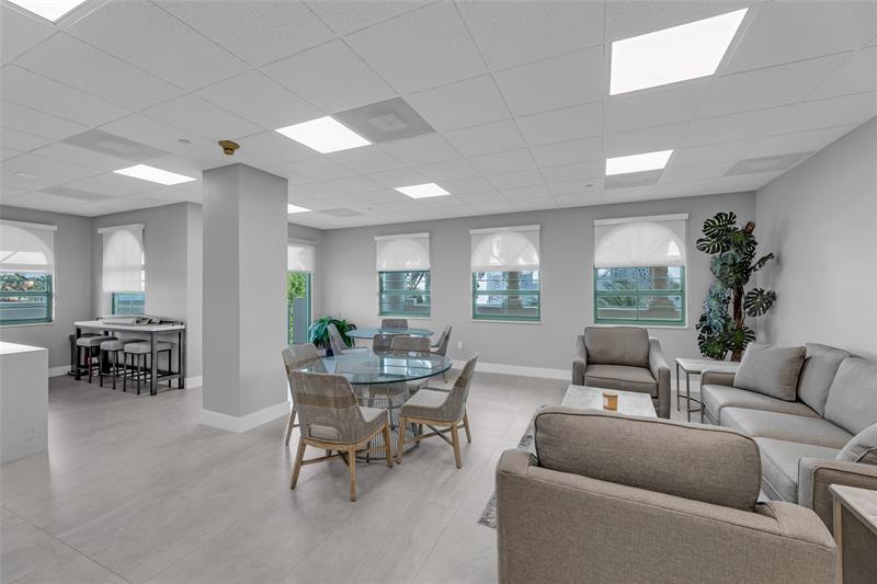 Image 33 of 39 For 301 Birch Rd  8n