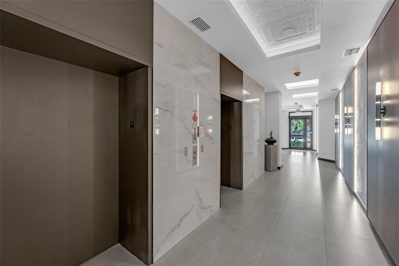 Image 34 of 39 For 301 Birch Rd  8n