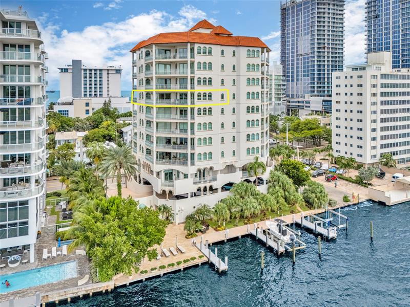 Image 5 of 39 For 301 Birch Rd  8n