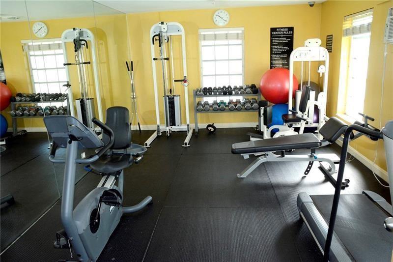 Image 30 of 35 For 6499 Bay Club Dr  2