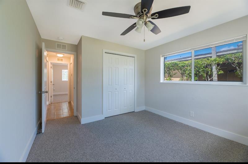 Image 23 of 35 For 361 43rd Ct  