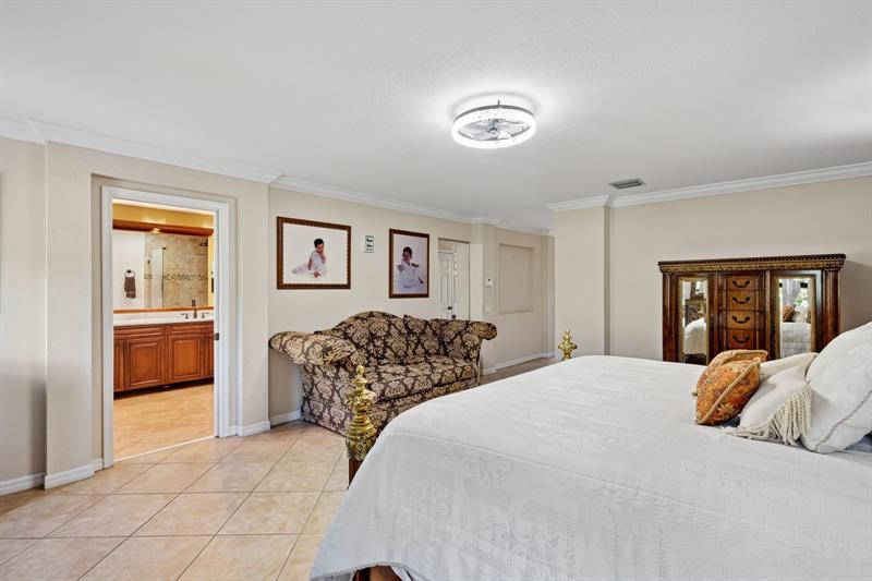 Image 35 of 42 For 1201 Skylark Dr
