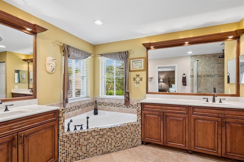 Image 36 of 42 For 1201 Skylark Dr