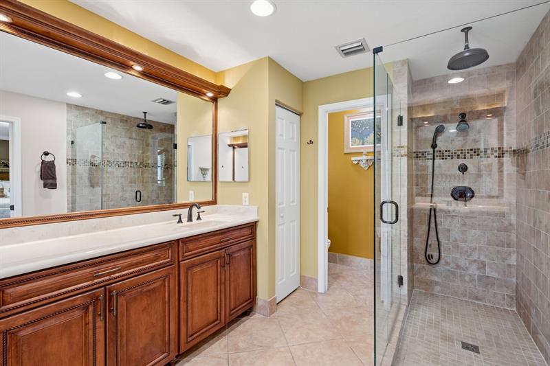Image 37 of 42 For 1201 Skylark Dr
