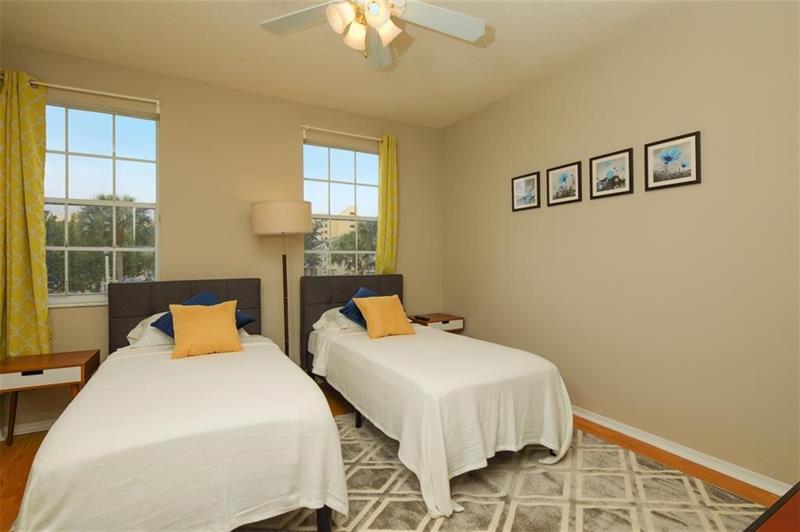 Image 11 of 21 For 16749 Hemingway Dr  16749