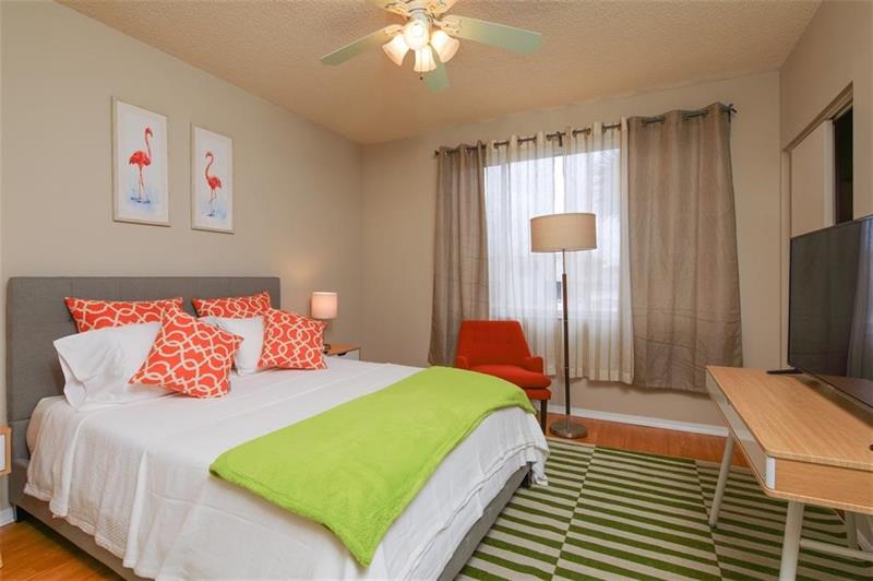 Image 17 of 21 For 16749 Hemingway Dr  16749