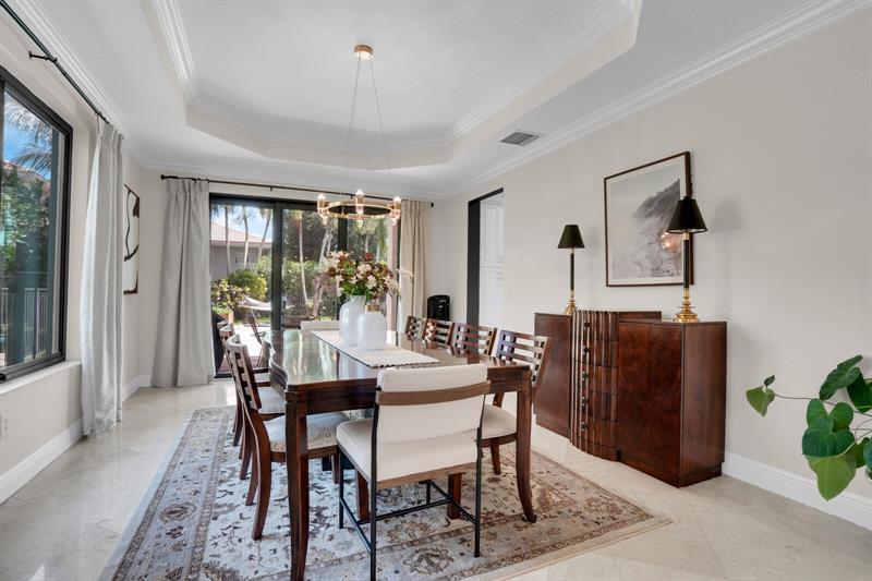 Image 11 of 79 For 8829 Woodgrove Ridge Ct
