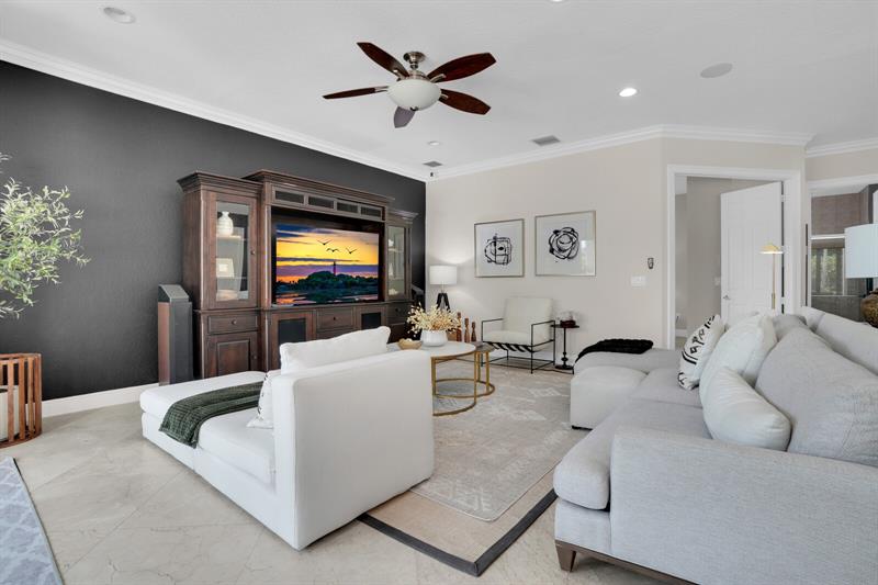 Image 19 of 79 For 8829 Woodgrove Ridge Ct