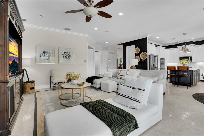 Image 21 of 79 For 8829 Woodgrove Ridge Ct